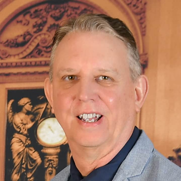 Ross Collins Profile Picture